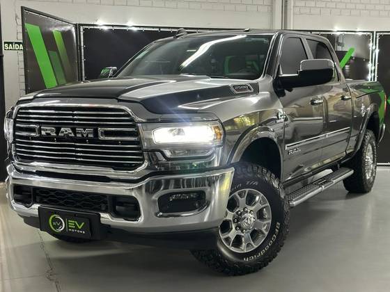 RAM 2500 6.7 I6 TURBO DIESEL LARAMIE CD 4X4 AUTOMÁTICO